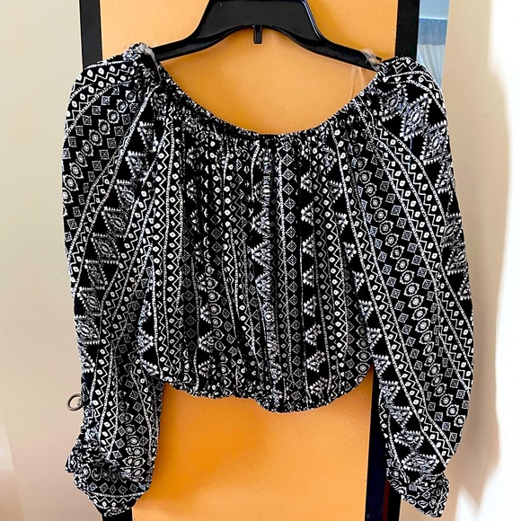 Hot cropped hem  for women, top for women - Picture 12 of 14